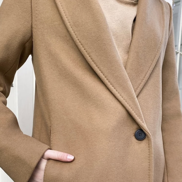 Aritzia | The Steadman Coat | Camel - Picture 4 of 13